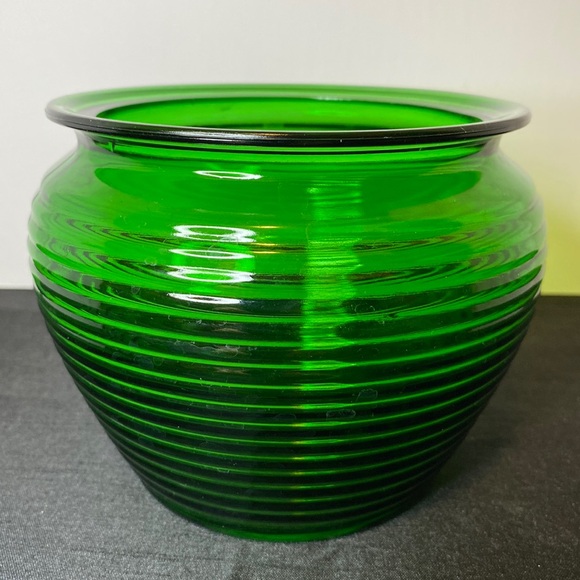 National Potteries Emerald Green Vase - Picture 1 of 8